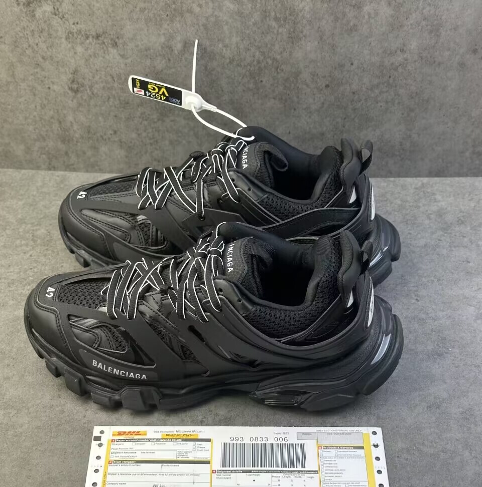 Balenciaga Track Black