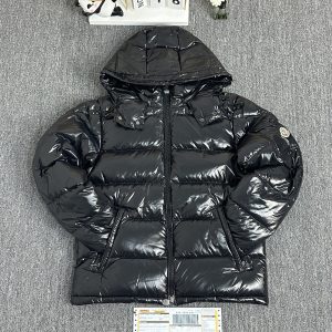 https://www.lingakick.com/product/canada-goose-21/